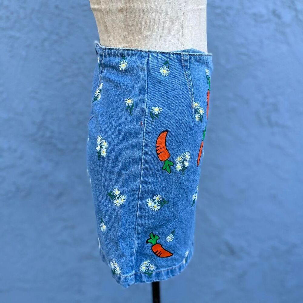 Denim Mini SKirt in Size 2 Carrots Novelty print cottagecore - Picture 6 of 8